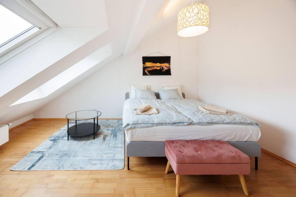 Scenic Rooftop Flat With Terrace ウィーン エクステリア 写真